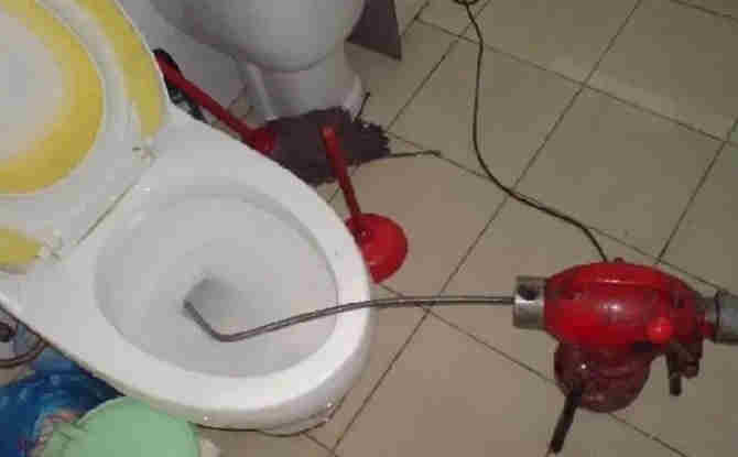 富顺马桶通下水